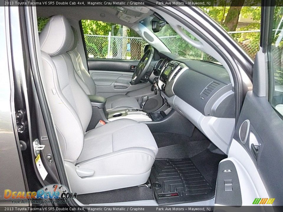 2013 Toyota Tacoma V6 SR5 Double Cab 4x4 Magnetic Gray Metallic / Graphite Photo #18