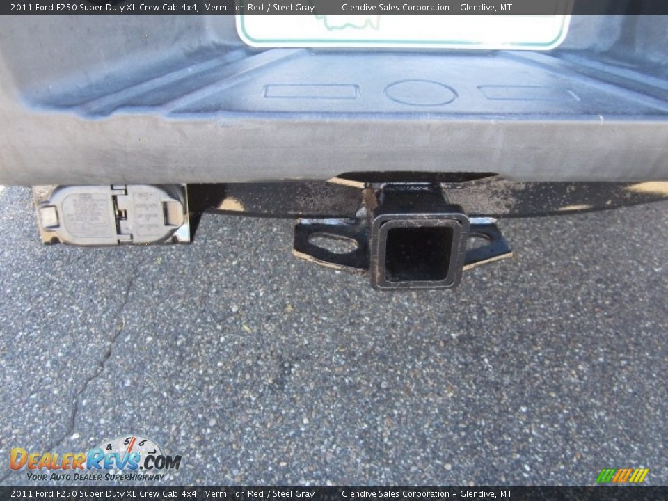 2011 Ford F250 Super Duty XL Crew Cab 4x4 Vermillion Red / Steel Gray Photo #10