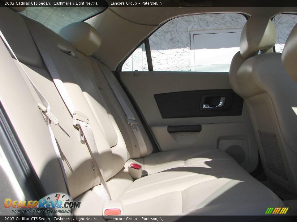 2003 Cadillac CTS Sedan Cashmere / Light Neutral Photo #11