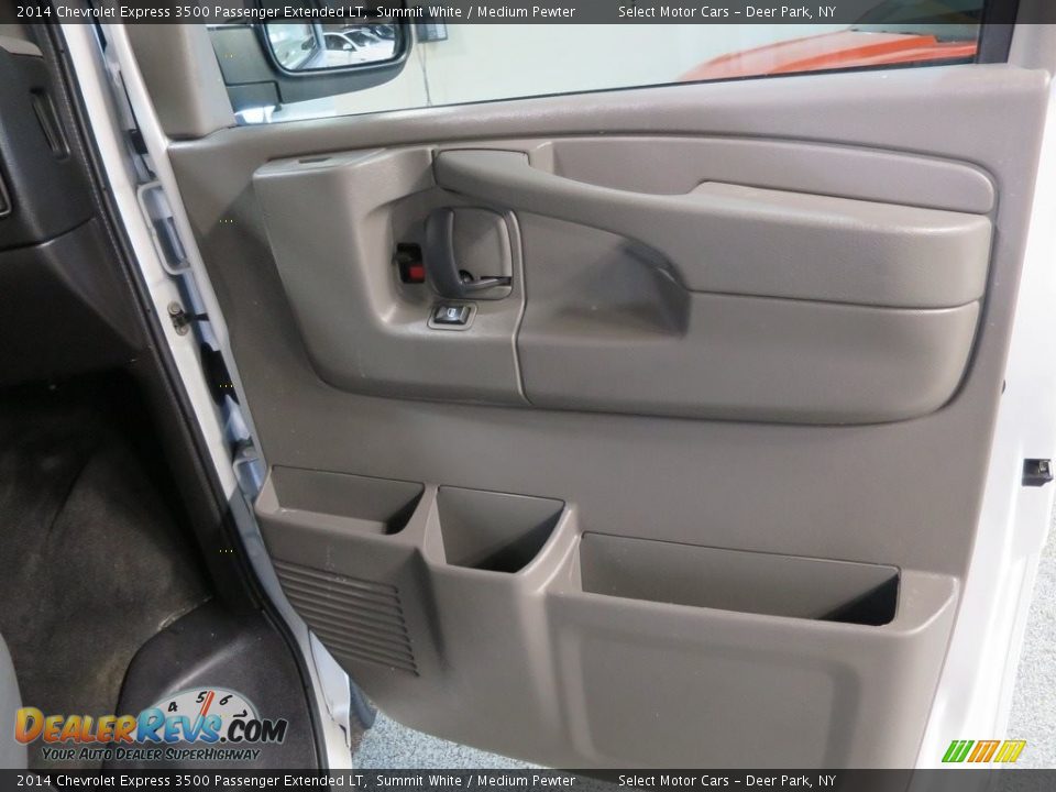 2014 Chevrolet Express 3500 Passenger Extended LT Summit White / Medium Pewter Photo #17