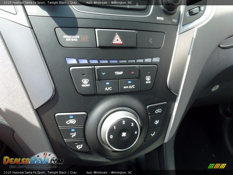 2016 Hyundai Santa Fe Sport Twilight Black / Gray Photo #18