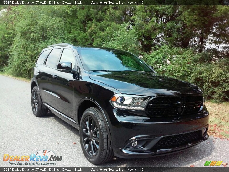 Front 3/4 View of 2017 Dodge Durango GT AWD Photo #4