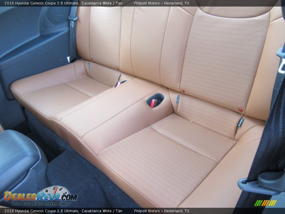 Rear Seat of 2016 Hyundai Genesis Coupe 3.8 Ultimate Photo #22