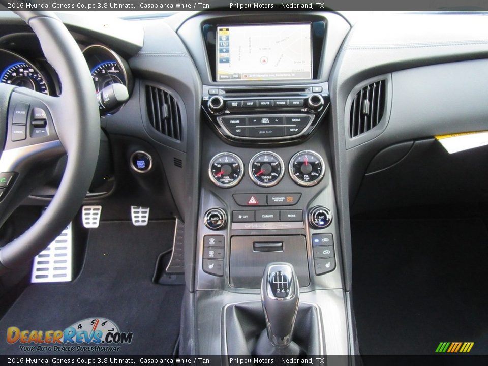 2016 Hyundai Genesis Coupe 3.8 Ultimate Shifter Photo #25