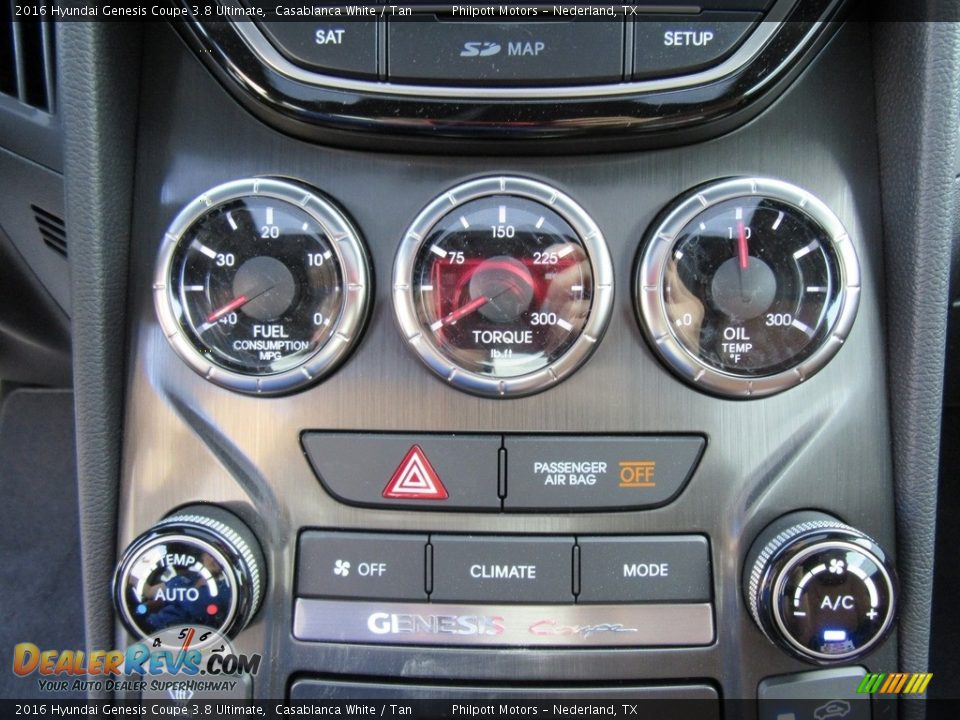 Controls of 2016 Hyundai Genesis Coupe 3.8 Ultimate Photo #28