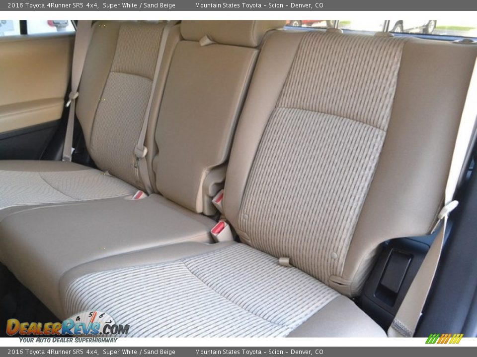 2016 Toyota 4Runner SR5 4x4 Super White / Sand Beige Photo #7