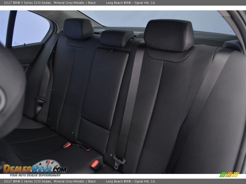 2017 BMW 3 Series 320i Sedan Mineral Grey Metallic / Black Photo #10