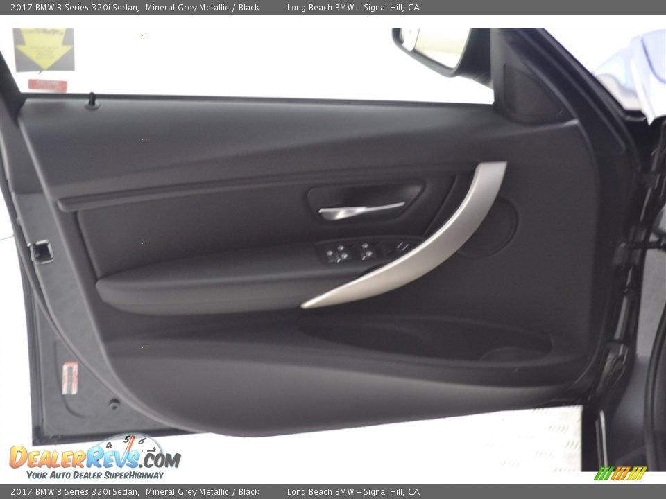 2017 BMW 3 Series 320i Sedan Mineral Grey Metallic / Black Photo #12