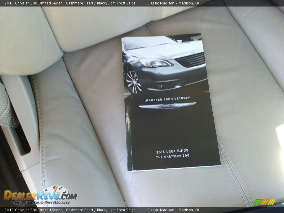 2013 Chrysler 200 Limited Sedan Cashmere Pearl / Black/Light Frost Beige Photo #21