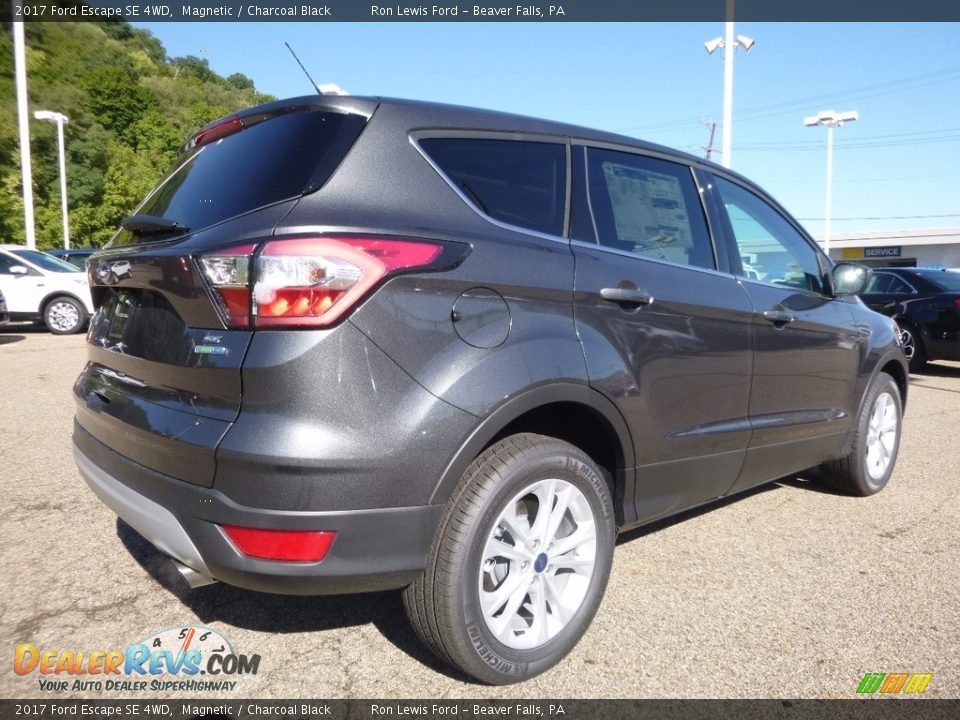 2017 Ford Escape SE 4WD Magnetic / Charcoal Black Photo #2