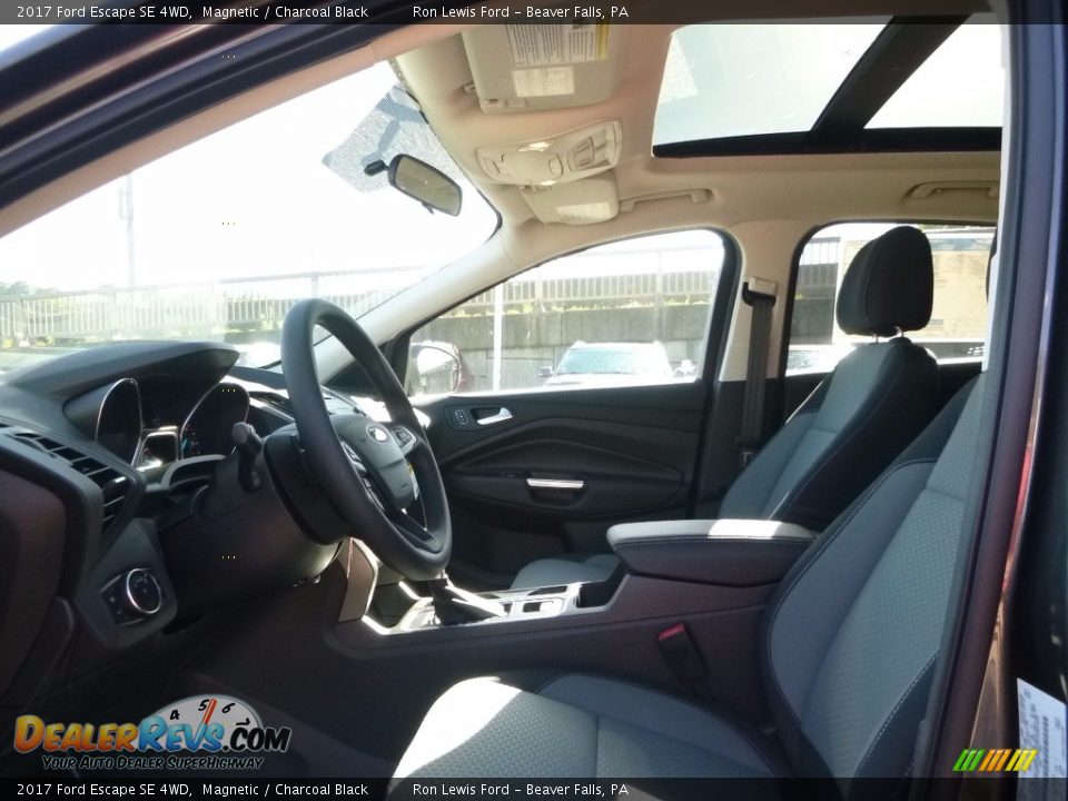 2017 Ford Escape SE 4WD Magnetic / Charcoal Black Photo #11