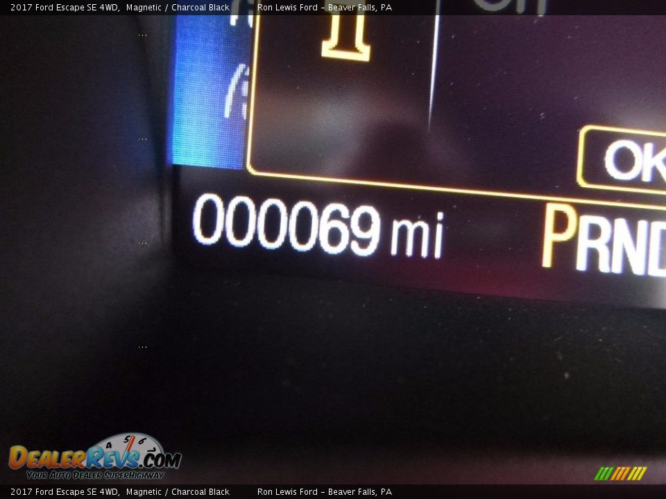 2017 Ford Escape SE 4WD Magnetic / Charcoal Black Photo #20