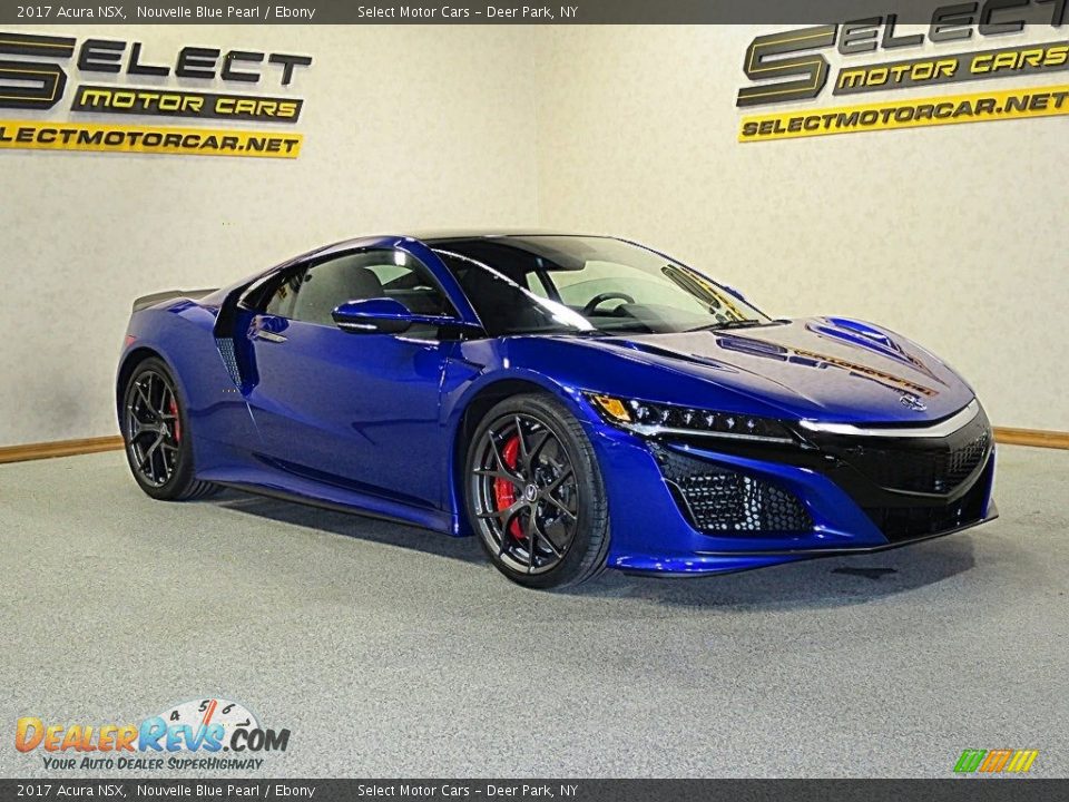 Front 3/4 View of 2017 Acura NSX  Photo #3
