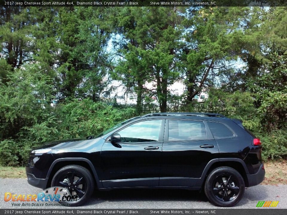 2017 Jeep Cherokee Sport Altitude 4x4 Diamond Black Crystal Pearl / Black Photo #13