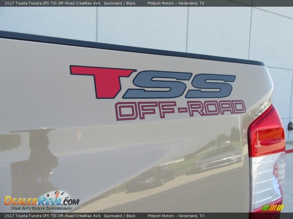 2017 Toyota Tundra SR5 TSS Off-Road CrewMax 4x4 Logo Photo #16