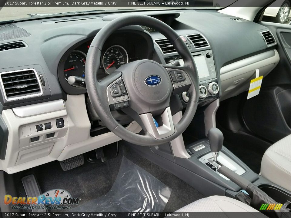 2017 Subaru Forester 2.5i Premium Dark Gray Metallic / Gray Photo #7