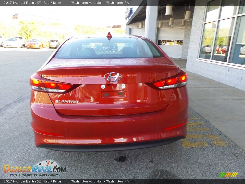2017 Hyundai Elantra SE Red / Beige Photo #8