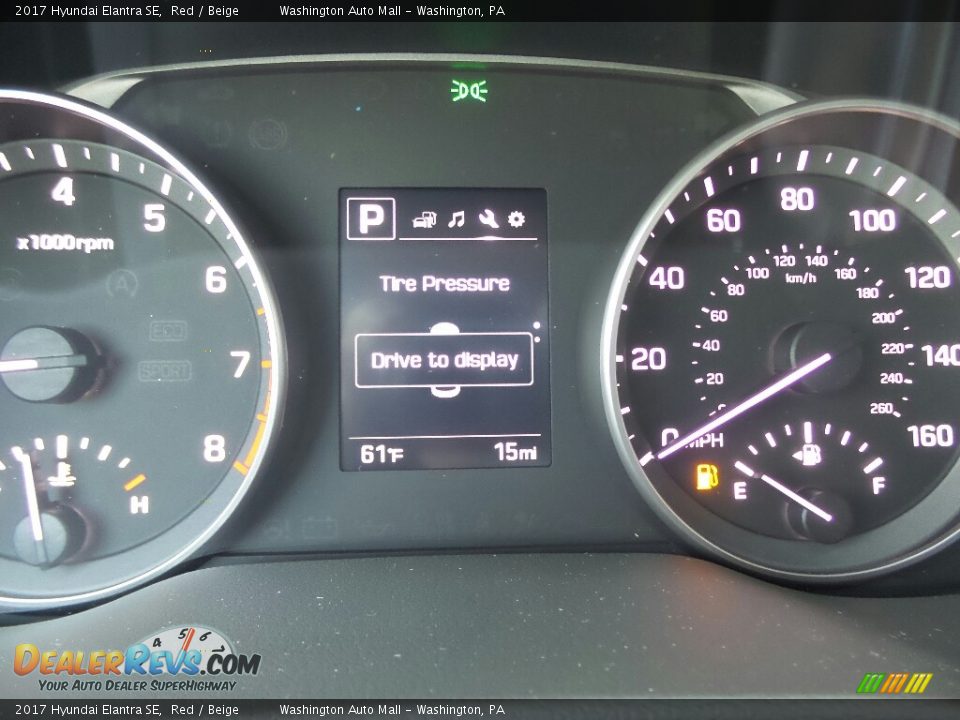 2017 Hyundai Elantra SE Red / Beige Photo #23
