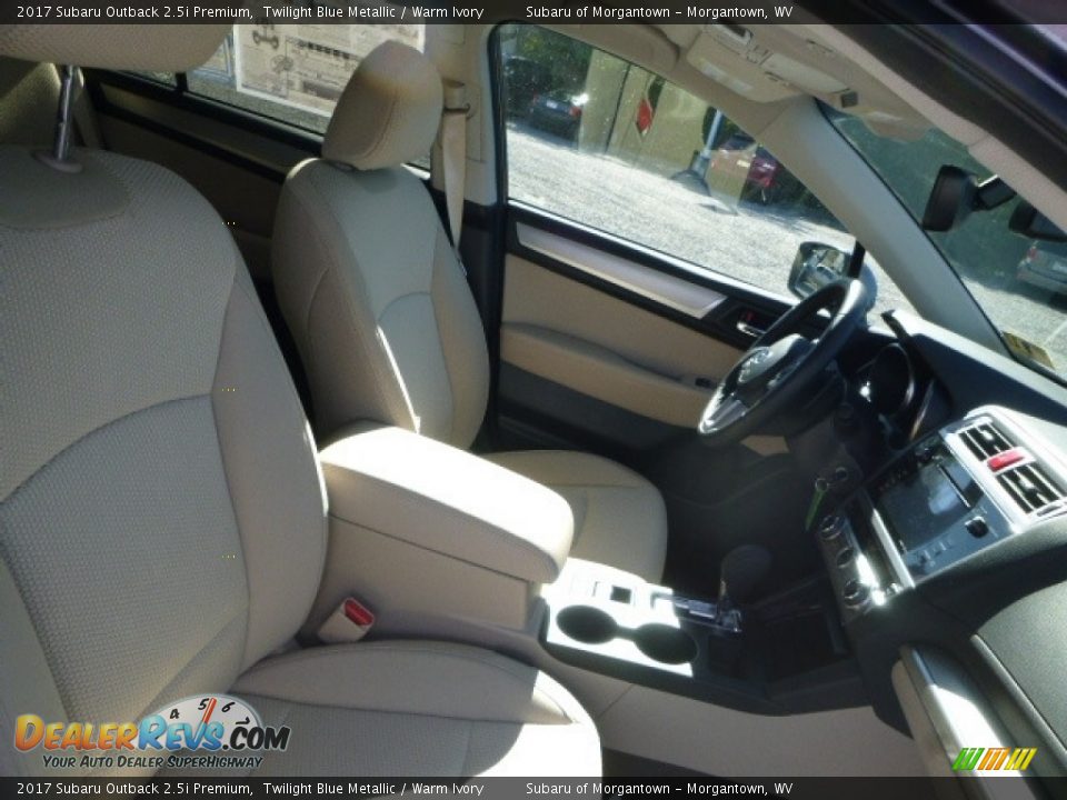 2017 Subaru Outback 2.5i Premium Twilight Blue Metallic / Warm Ivory Photo #3