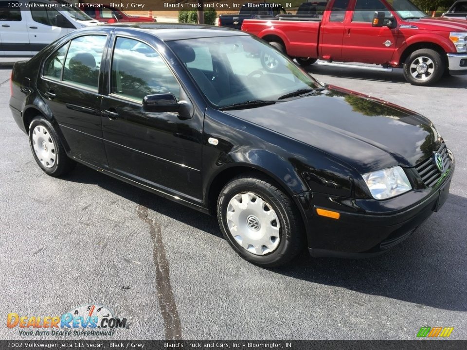 2002 Volkswagen Jetta GLS Sedan Black / Grey Photo #1