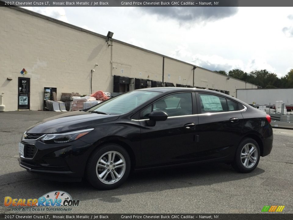 2017 Chevrolet Cruze LT Mosaic Black Metallic / Jet Black Photo #1