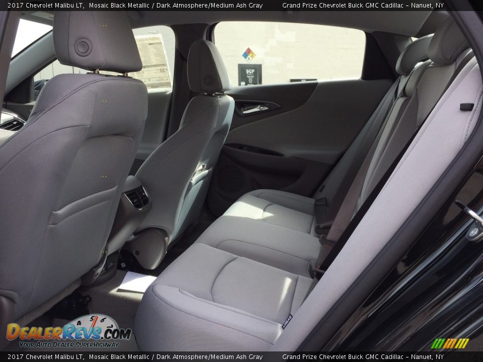 2017 Chevrolet Malibu LT Mosaic Black Metallic / Dark Atmosphere/Medium Ash Gray Photo #7