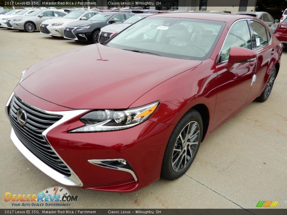 Front 3/4 View of 2017 Lexus ES 350 Photo #1