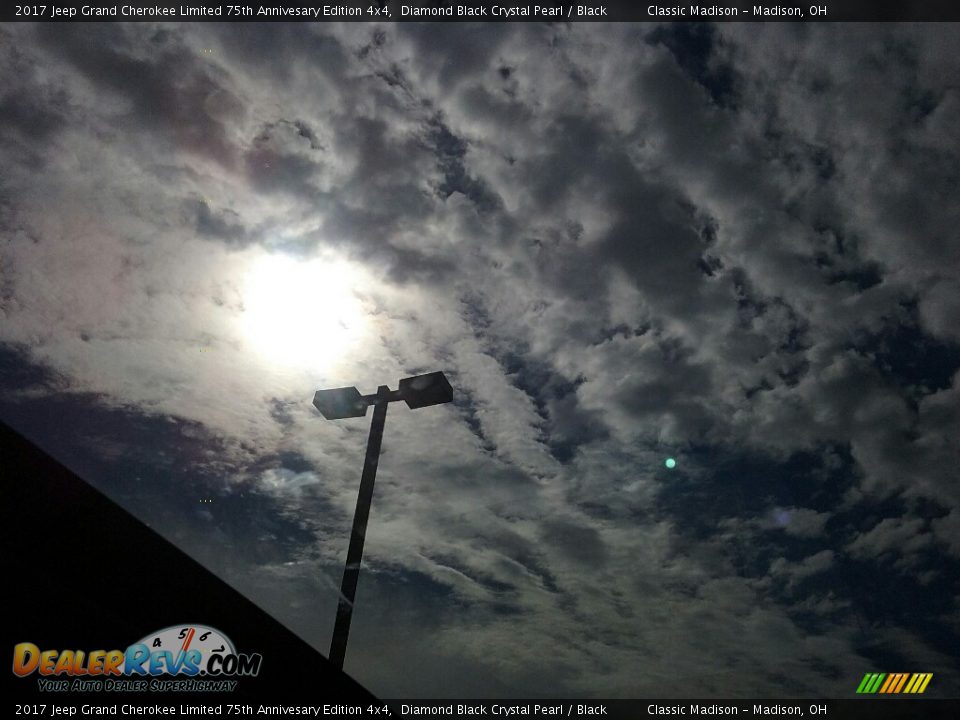 2017 Jeep Grand Cherokee Limited 75th Annivesary Edition 4x4 Diamond Black Crystal Pearl / Black Photo #9