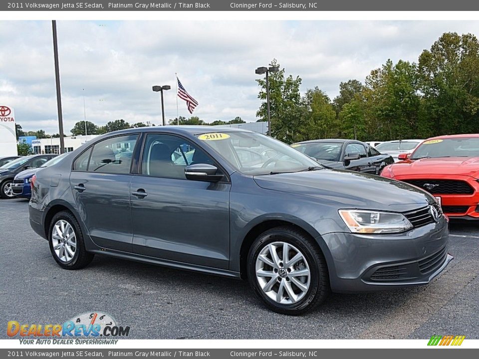2011 Volkswagen Jetta SE Sedan Platinum Gray Metallic / Titan Black Photo #1