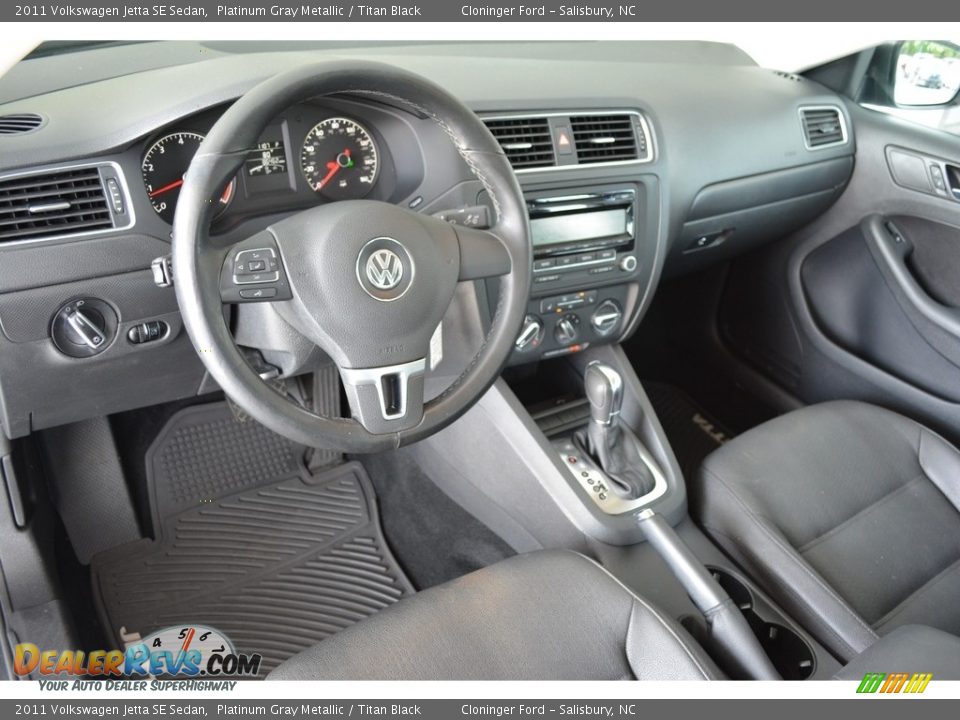 2011 Volkswagen Jetta SE Sedan Platinum Gray Metallic / Titan Black Photo #10