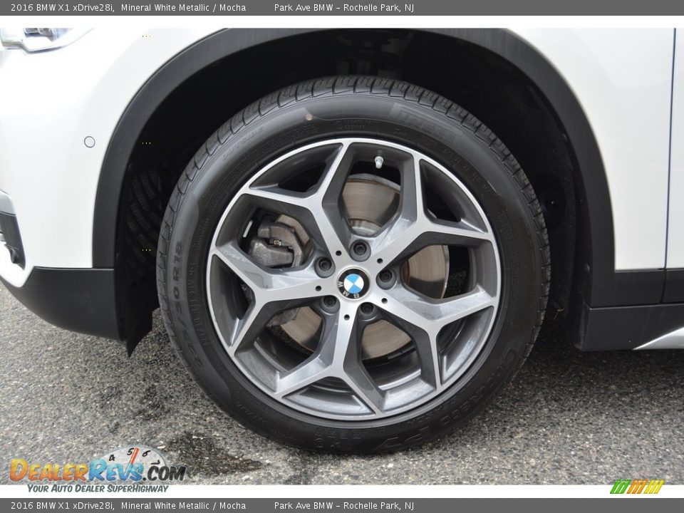 2016 BMW X1 xDrive28i Mineral White Metallic / Mocha Photo #32