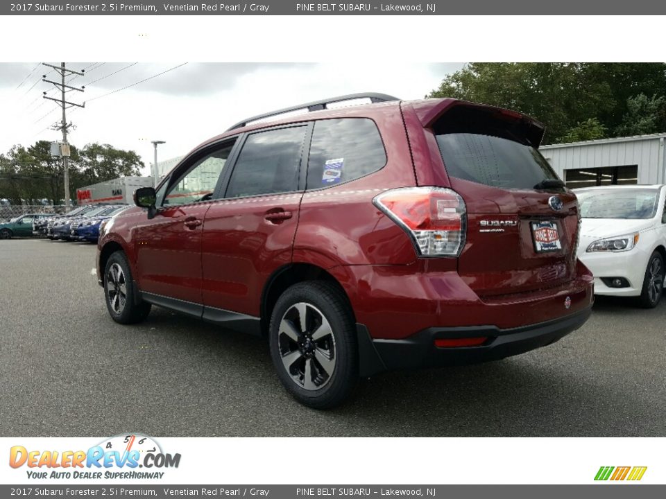 2017 Subaru Forester 2.5i Premium Venetian Red Pearl / Gray Photo #4