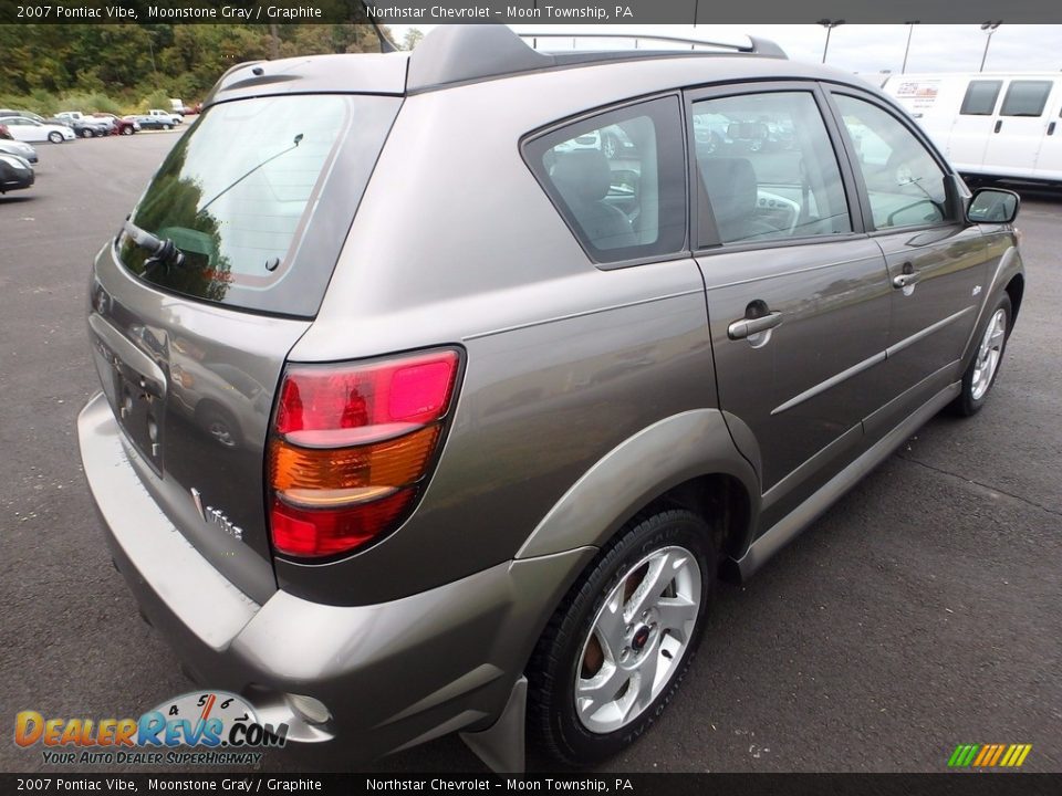 2007 Pontiac Vibe Moonstone Gray / Graphite Photo #4