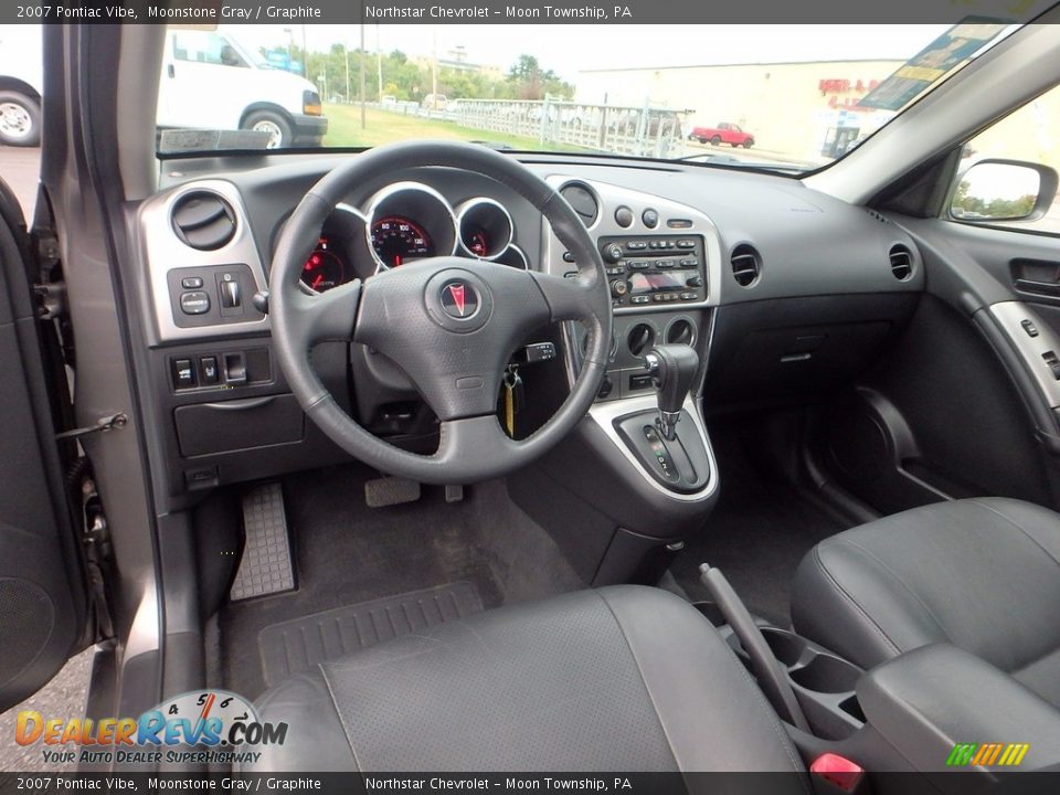 2007 Pontiac Vibe Moonstone Gray / Graphite Photo #10