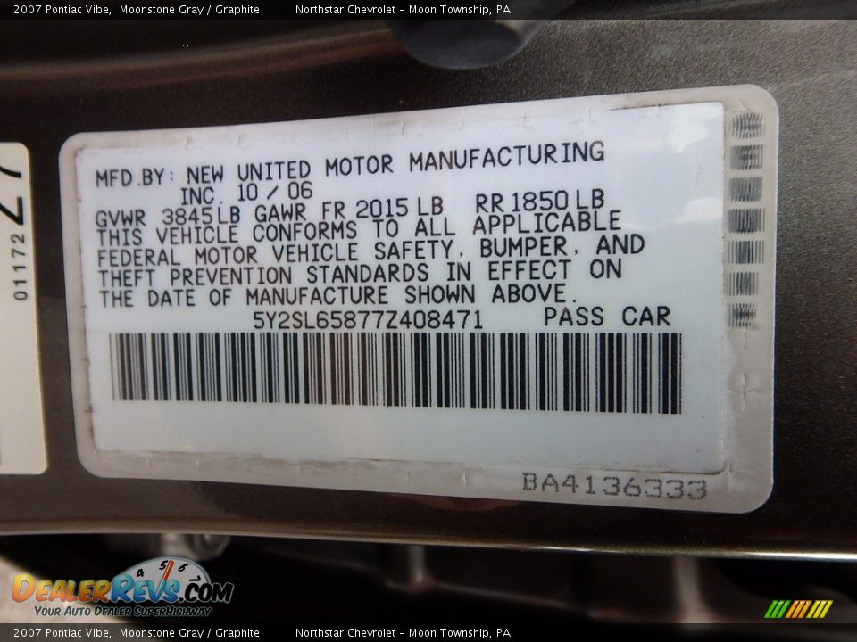 2007 Pontiac Vibe Moonstone Gray / Graphite Photo #14