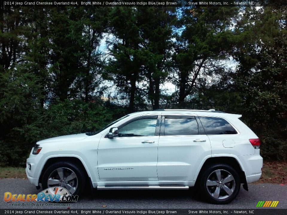 2014 Jeep Grand Cherokee Overland 4x4 Bright White / Overland Vesuvio Indigo Blue/Jeep Brown Photo #1