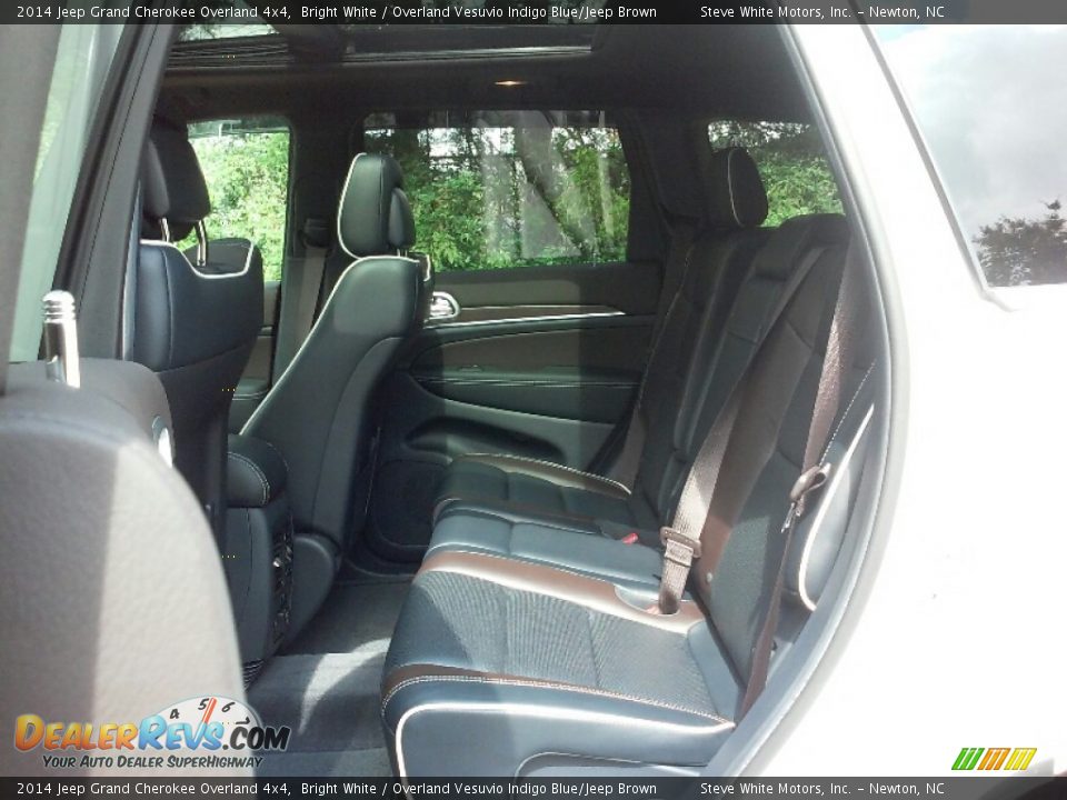 2014 Jeep Grand Cherokee Overland 4x4 Bright White / Overland Vesuvio Indigo Blue/Jeep Brown Photo #10