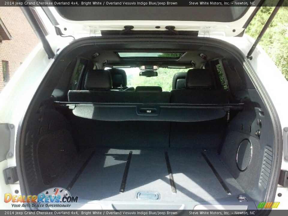 2014 Jeep Grand Cherokee Overland 4x4 Bright White / Overland Vesuvio Indigo Blue/Jeep Brown Photo #11