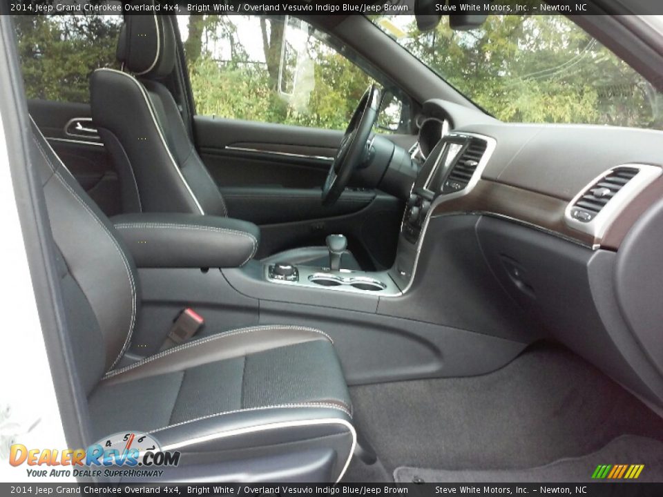 2014 Jeep Grand Cherokee Overland 4x4 Bright White / Overland Vesuvio Indigo Blue/Jeep Brown Photo #13