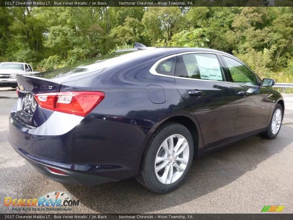 2017 Chevrolet Malibu LT Blue Velvet Metallic / Jet Black Photo #5
