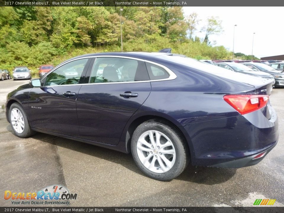 2017 Chevrolet Malibu LT Blue Velvet Metallic / Jet Black Photo #7