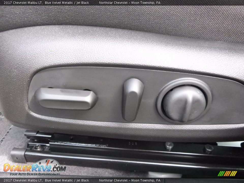 2017 Chevrolet Malibu LT Blue Velvet Metallic / Jet Black Photo #14