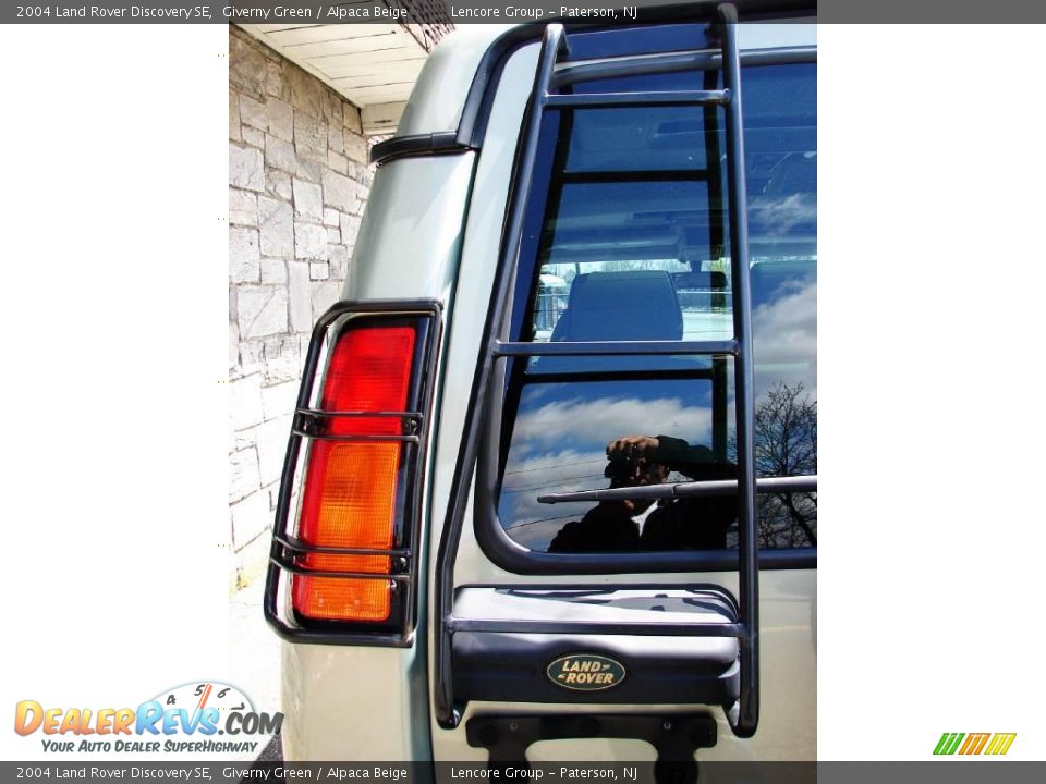 2004 Land Rover Discovery SE Giverny Green / Alpaca Beige Photo #14