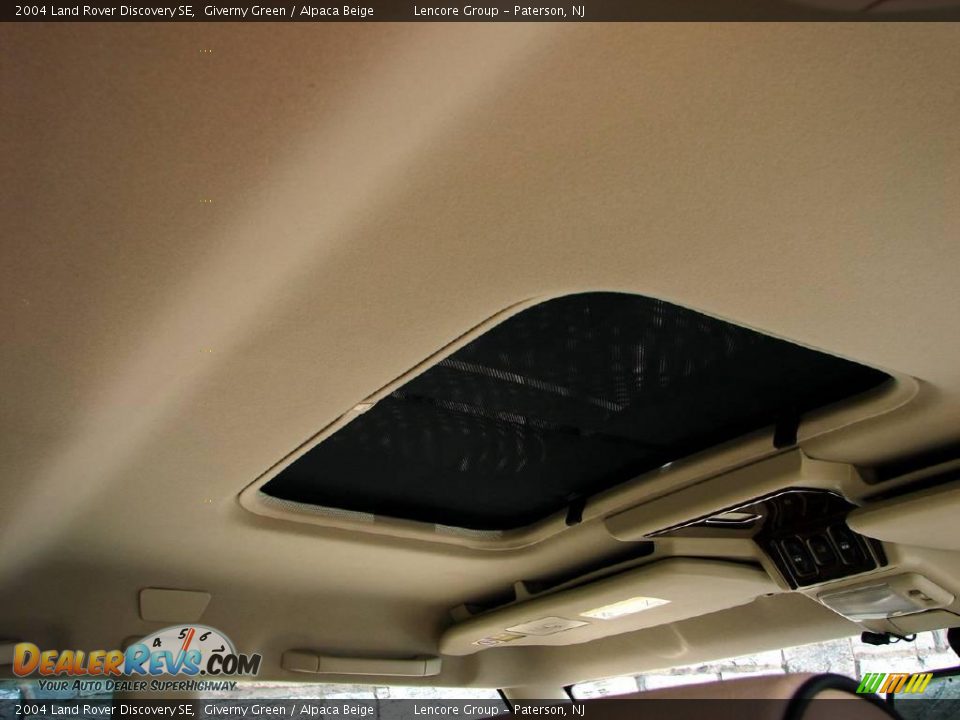 2004 Land Rover Discovery SE Giverny Green / Alpaca Beige Photo #16