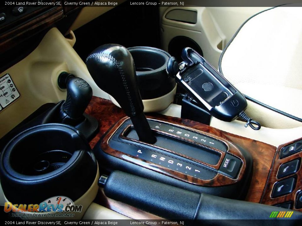 2004 Land Rover Discovery SE Giverny Green / Alpaca Beige Photo #22