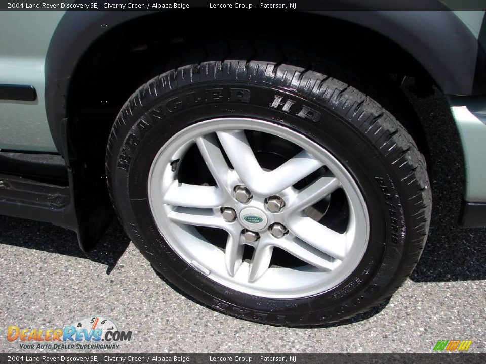 2004 Land Rover Discovery SE Giverny Green / Alpaca Beige Photo #29