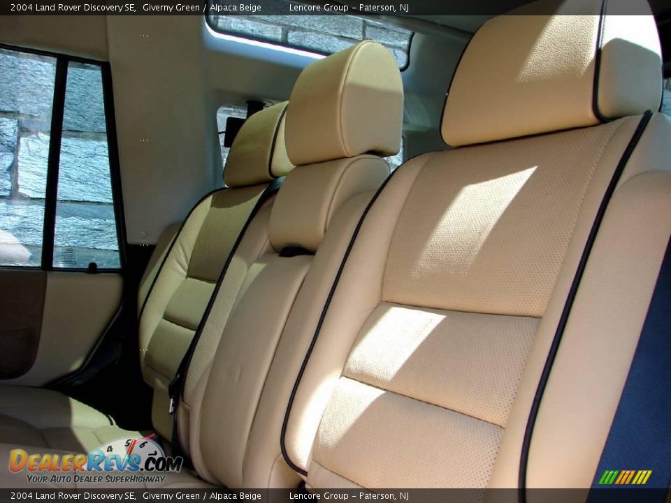 2004 Land Rover Discovery SE Giverny Green / Alpaca Beige Photo #31