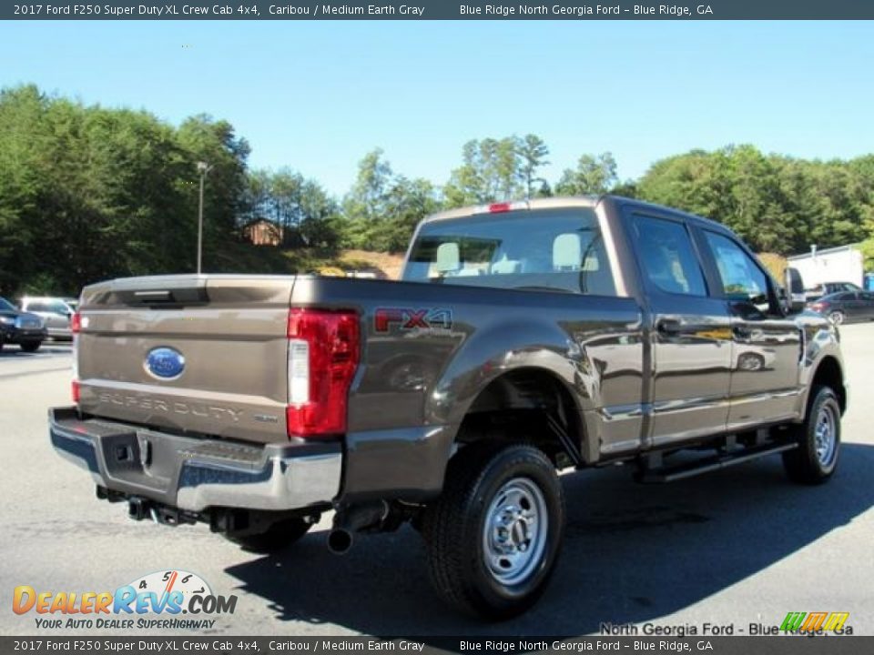 2017 Ford F250 Super Duty XL Crew Cab 4x4 Caribou / Medium Earth Gray Photo #5