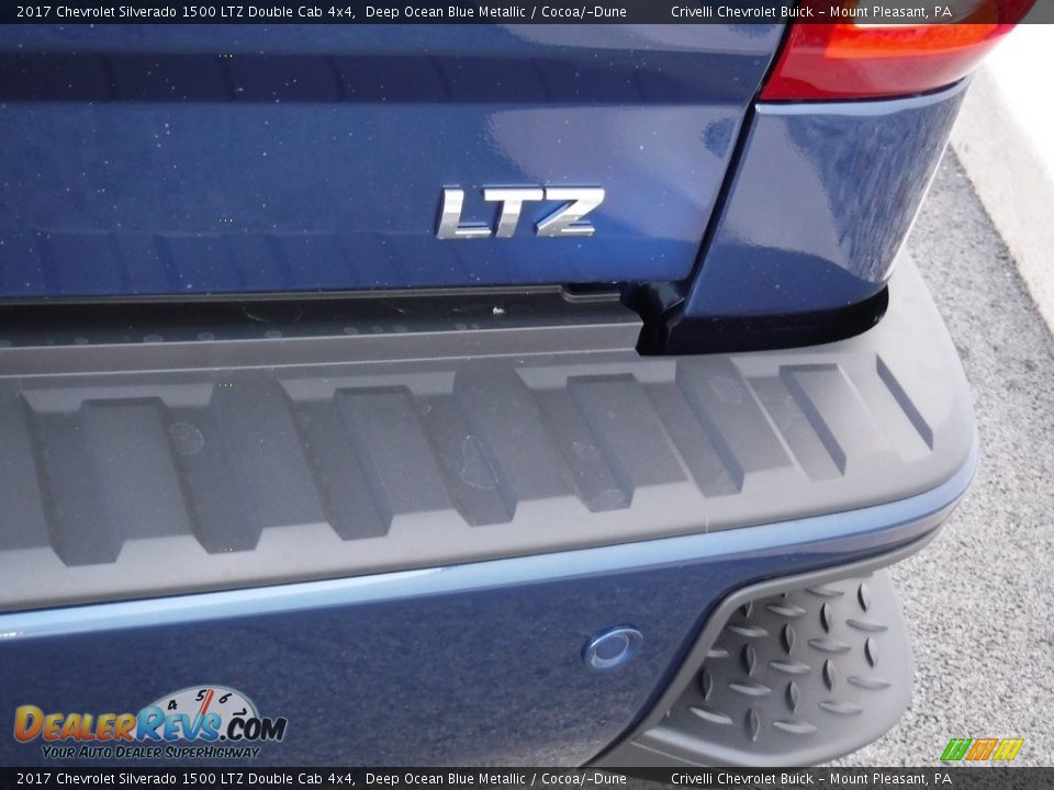 2017 Chevrolet Silverado 1500 LTZ Double Cab 4x4 Deep Ocean Blue Metallic / Cocoa/­Dune Photo #8