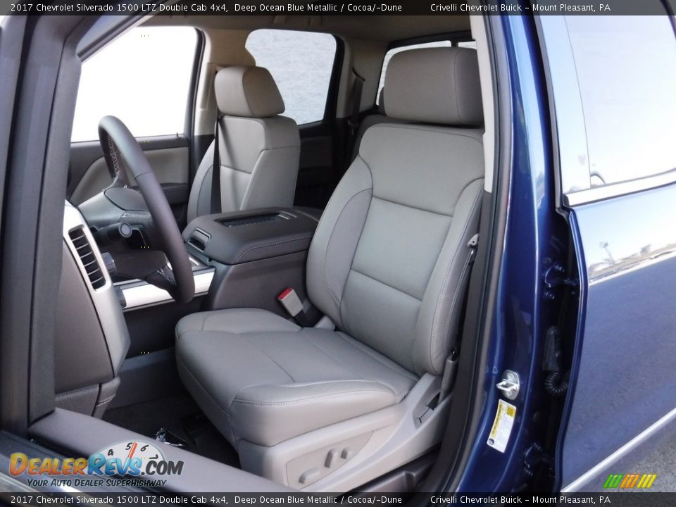Front Seat of 2017 Chevrolet Silverado 1500 LTZ Double Cab 4x4 Photo #15